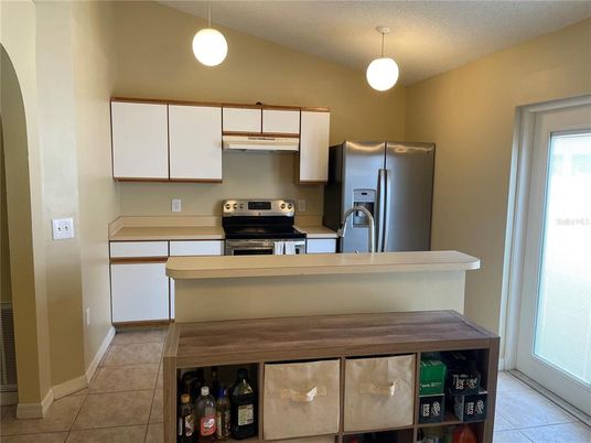 Interior, Kitchen, Pendant Lights, Stainless Steel Appliances