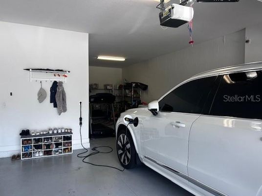 Garage, Interior