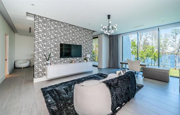 Dining room, Interior, Living room, Pendant Lights, Recessed Lighting, Wood Texture Flooring