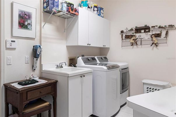 Interior, Washer