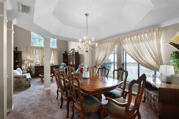 Chandelier, Dining room, Interior