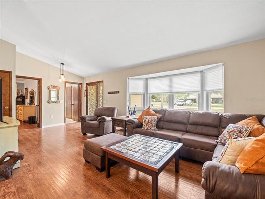 Interior, Living room, Pendant Lights, Wood Texture Flooring