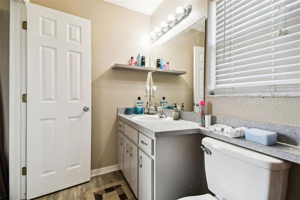 Bathroom, Dual Sink Vanities, Interior, Wood Texture Flooring