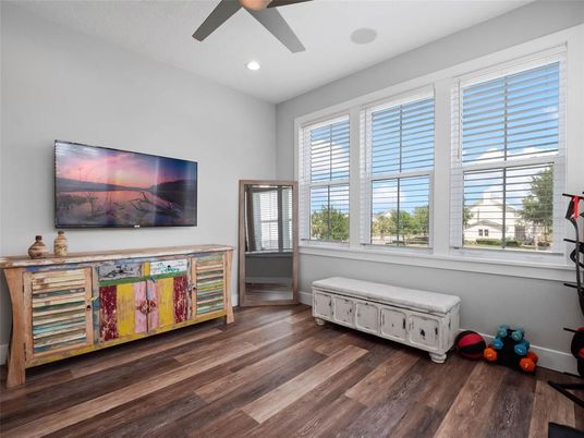 Interior, Recessed Lighting, Wood Texture Flooring