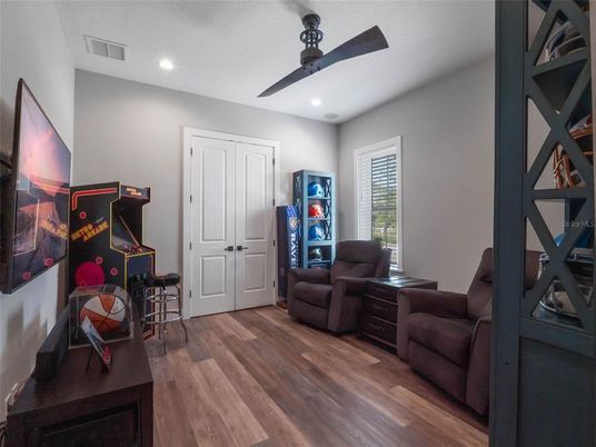 Interior, Recessed Lighting, Wood Texture Flooring