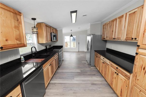 Interior, Kitchen, Pendant Lights, Wood Texture Flooring