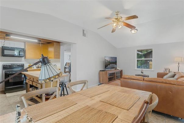 Dining room, Interior, Kitchen, Living room