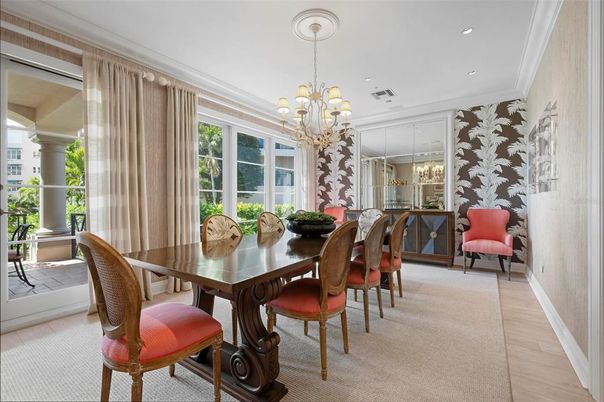 Chandelier, Dining room, Interior, Recessed Lighting, Wood Texture Flooring