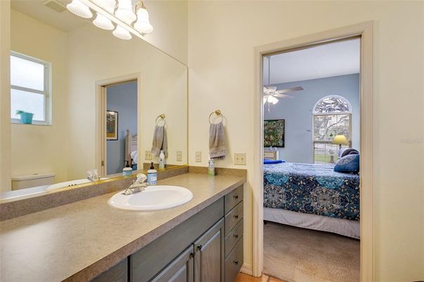 Bathroom, Bedroom, Dual Sink Vanities, Interior