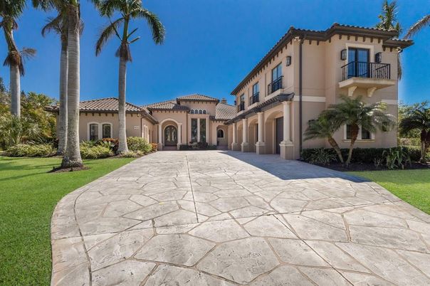 Backyard, Exterior, Facade, Mediterranean