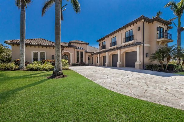 Backyard, Exterior, Facade, Mediterranean