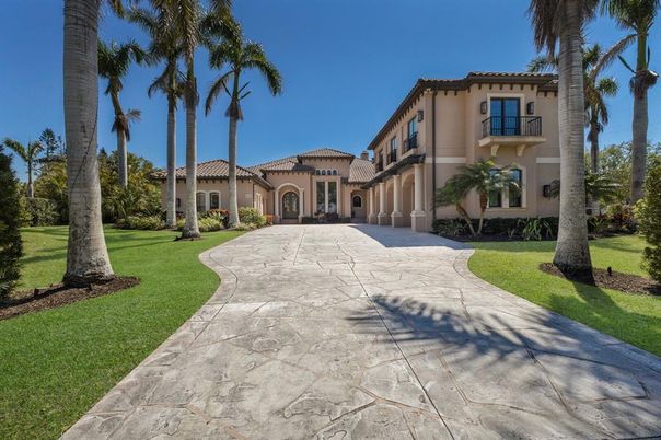 Backyard, Exterior, Facade, Mediterranean