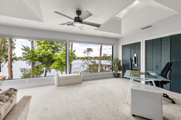 Home Office, Interior, Water