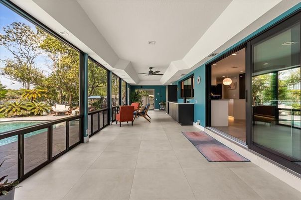 Dining room, Interior, Pendant Lights, Recessed Lighting