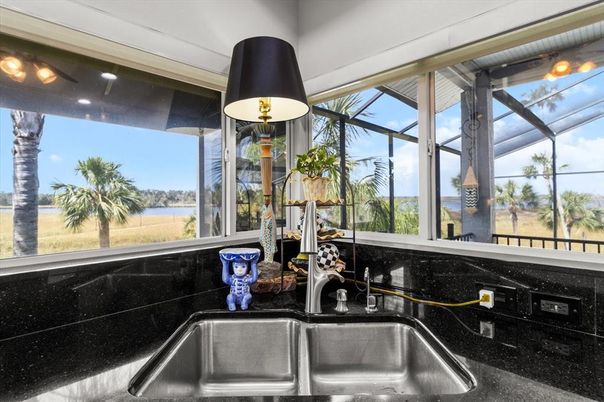 Interior, Kitchen, Sun Room, Water