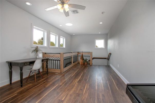 Home Office, Interior, Recessed Lighting, Wood Texture Flooring