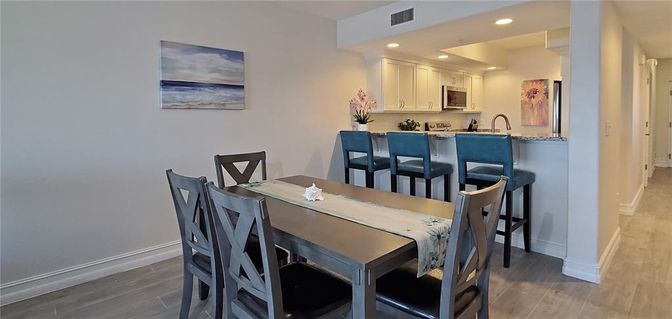 Dining room, Interior, Kitchen, Recessed Lighting, Wood Texture Flooring