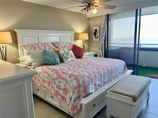 Bedroom, Interior, Water