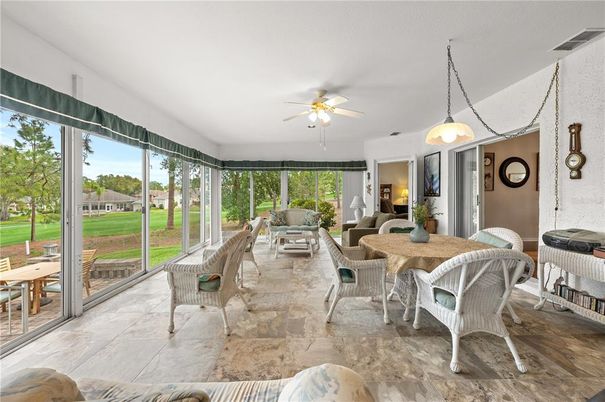 Dining room, Interior, Pendant Lights, Sun Room