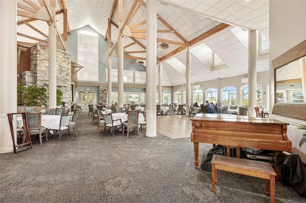 Dining room, Interior, Piano, Recessed Lighting