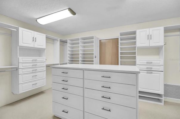 Interior, Walk-in Closets