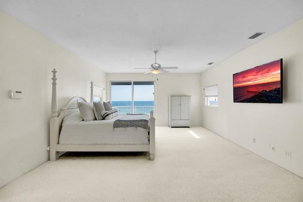 Bedroom, Interior, Water