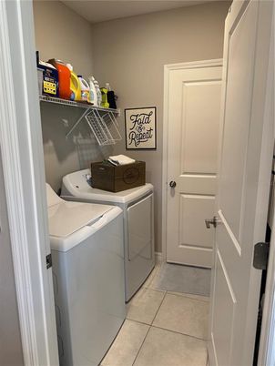 Interior, Washer