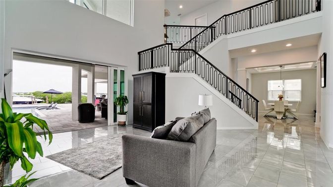 Dining room, Interior, Recessed Lighting
