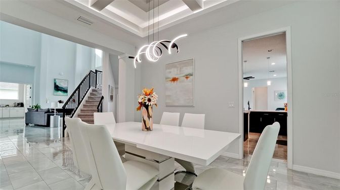 Dining room, Interior, Living room, Pendant Lights, Recessed Lighting