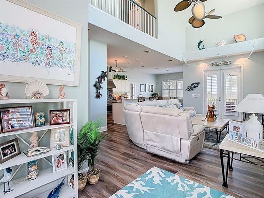 Interior, Kitchen, Living room, Pendant Lights, Recessed Lighting, Wood Texture Flooring