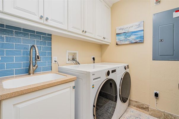 Interior, Washer