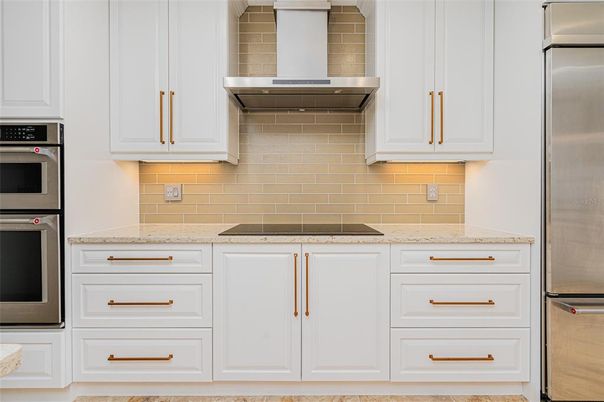 Interior, Kitchen, Stainless Steel Appliances