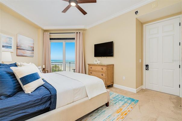 Bedroom, Interior, Water