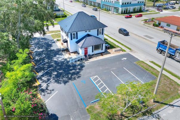 Exterior, Drone