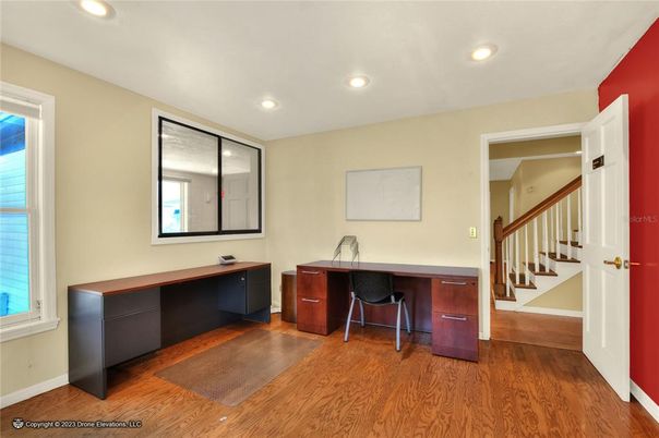 Home Office, Interior, Recessed Lighting, Wood Texture Flooring