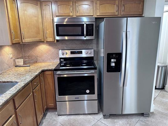 Interior, Kitchen, Stainless Steel Appliances