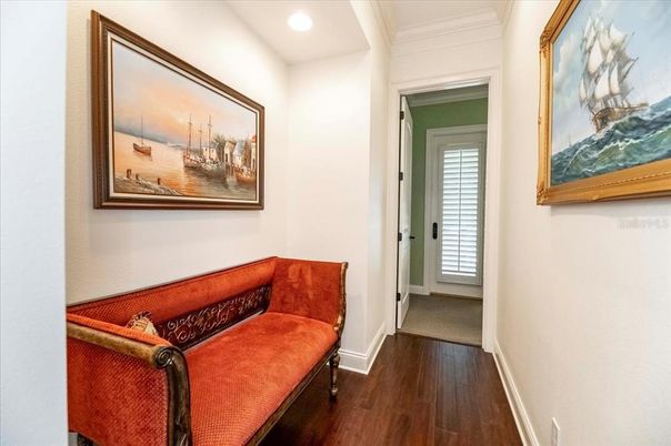 Interior, Recessed Lighting, Wood Texture Flooring