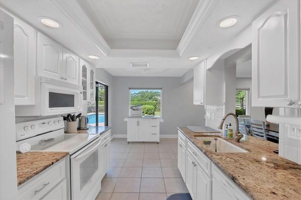 Interior, Kitchen, Recessed Lighting