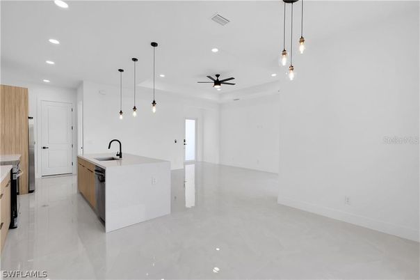 Empty room, Interior, Kitchen, Pendant Lights, Recessed Lighting