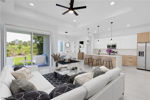 Dining room, Interior, Kitchen, Living room, Pendant Lights, Recessed Lighting, Stainless Steel Appliances