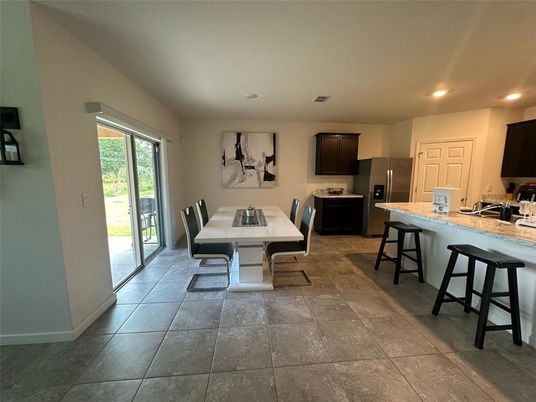 Dining room, Interior, Kitchen, Recessed Lighting