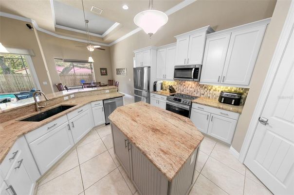 Interior, Kitchen, Pendant Lights, Recessed Lighting, Stainless Steel Appliances