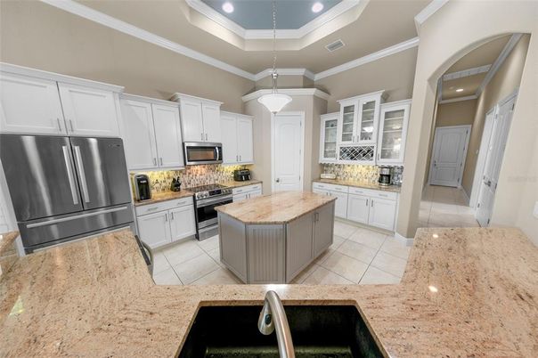 Interior, Kitchen, Pendant Lights, Recessed Lighting, Stainless Steel Appliances