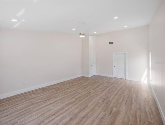 Empty room, Interior, Recessed Lighting, Wood Texture Flooring