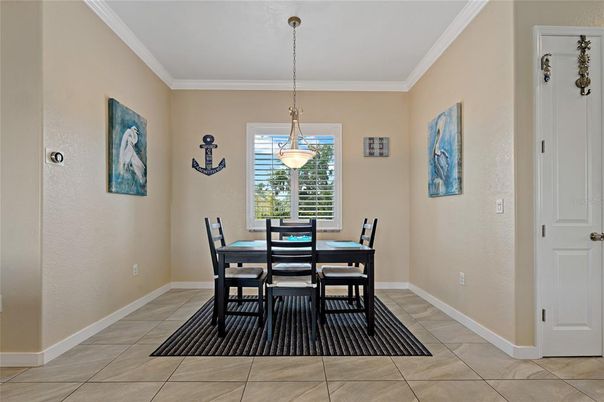 Dining room, Interior, Pendant Lights