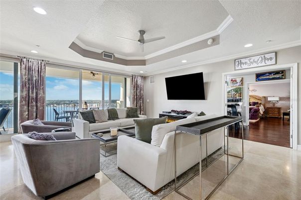 Interior, Living room, Recessed Lighting, Wood Texture Flooring