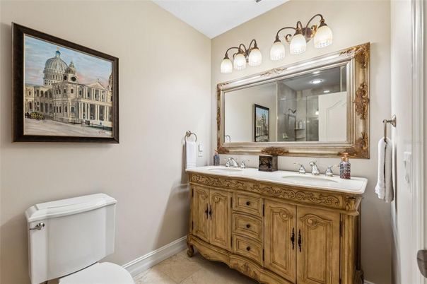 Bathroom, Dual Sink Vanities, Interior