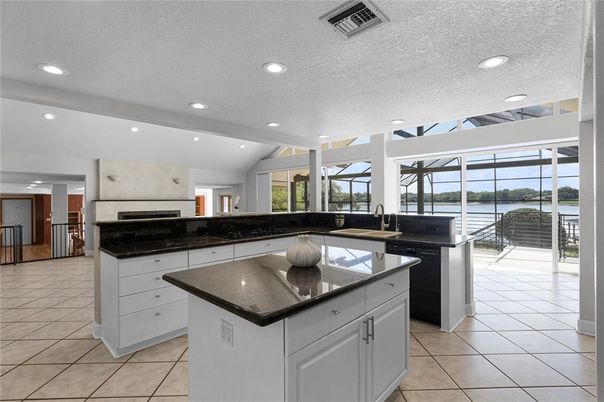 Interior, Kitchen, Recessed Lighting, Water