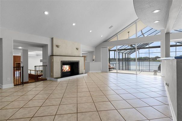 Fireplace, Interior, Recessed Lighting, Water