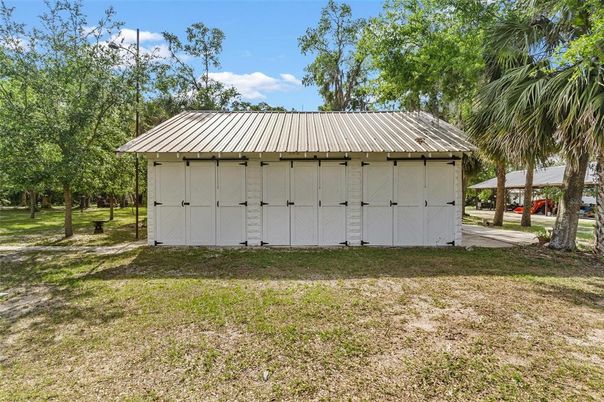 Backyard, Detached Garage, Exterior